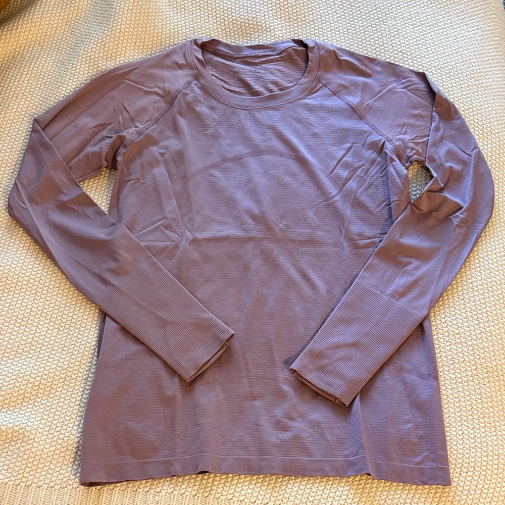 lululemon athletica Women's Lavender Long Sleeve Tee